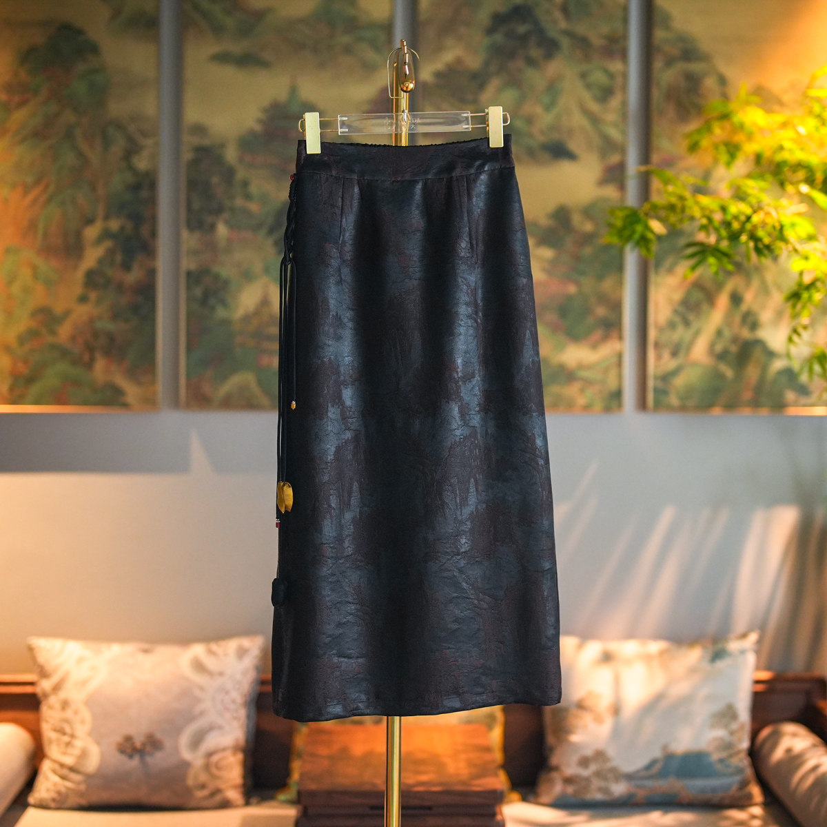Original High-end Women's Skirt • Intangible Cultural Heritage Gambiered Guangdong Silk, Tassel Elastic Waist, Knee-Length Mulberry Silk Slim-Fit Midi Skirt | Style 5383