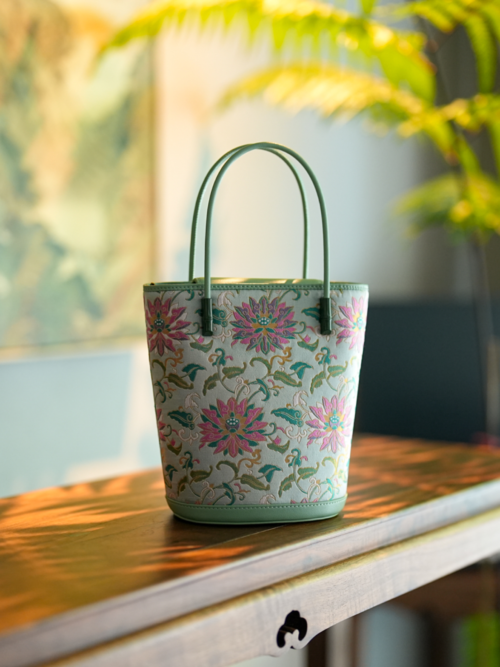 Handwoven Mulberry Silk Tote Bag – Song Brocade Floral Luxury Handbag